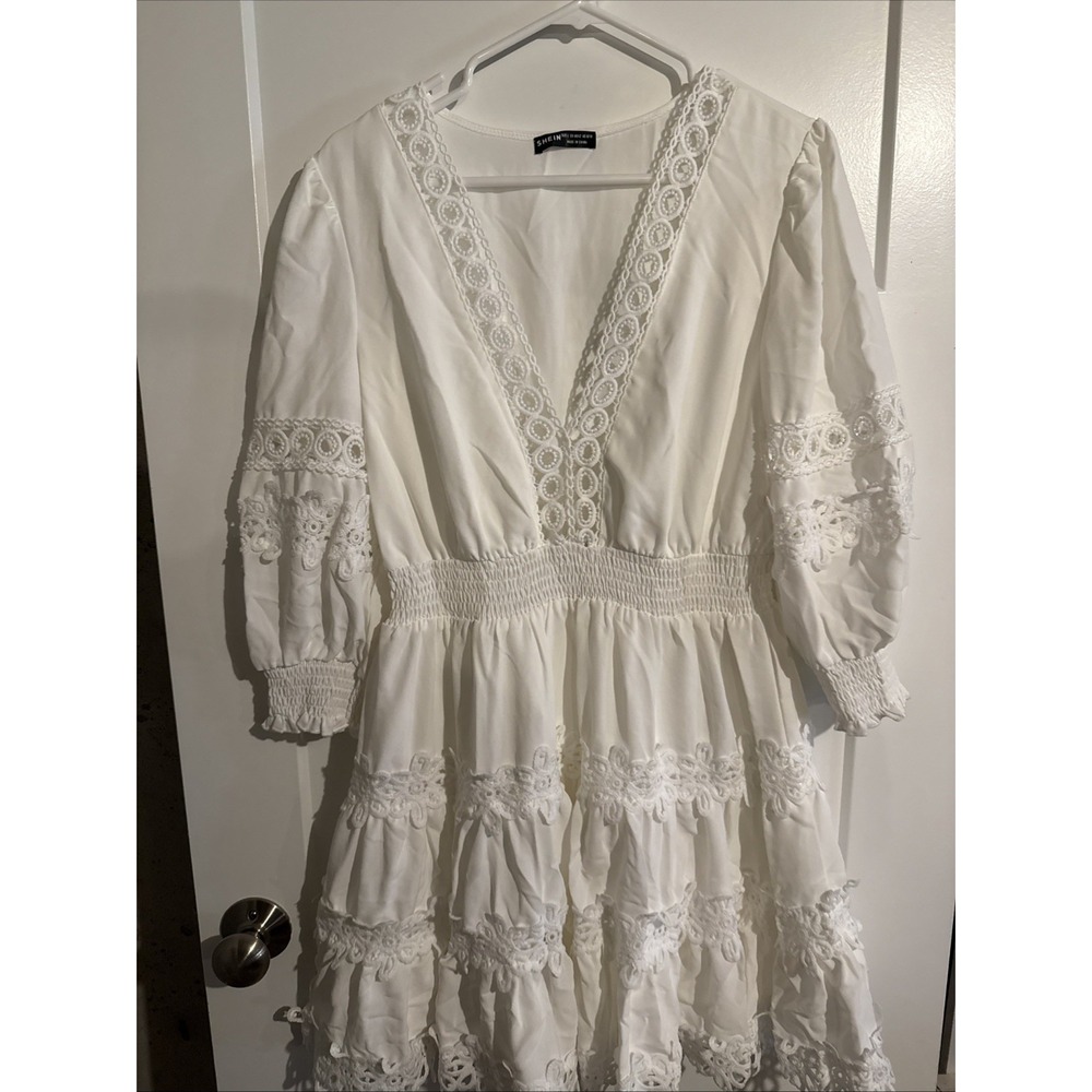 SHEIN Breezaya Ladies' Hollow Out Patchwork Lace Belt V Neck Slim Waist Dress